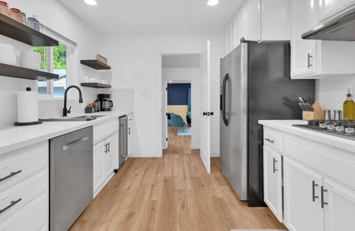 Atascadero Apartment | Family Friendly Pool Hot Tub 5 BDRM Bonus RM