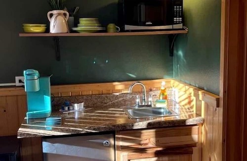 Thompson Falls Cabin | Family-Friendly Cabin Suite Rental near Thompson Falls, Montana