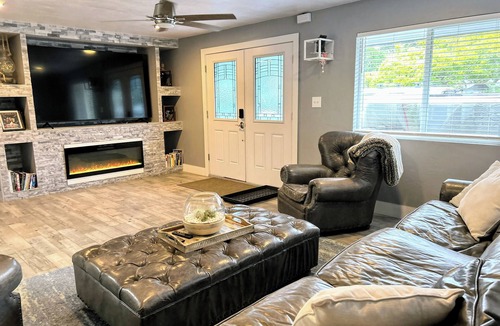 Jacoby Creek House | Family Oasis w/Hot Tub in Bayside