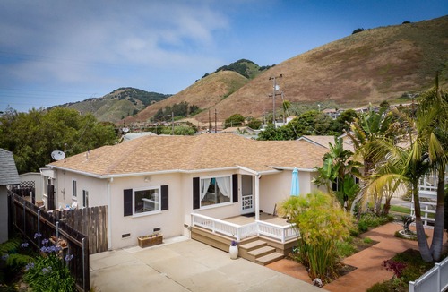 Shell Beach House | Fantastic Shell Beach vacation rental! 30 plus day Stay!