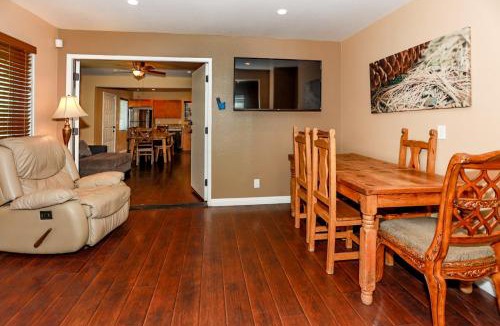 Fawnskin House | Fawnskin Chalet-1826 by Big Bear Vacations