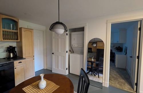 Felida Apartment | Felida's Garden Haven, a cozy 2-bedroom unit ideal for short-medium-long tenants