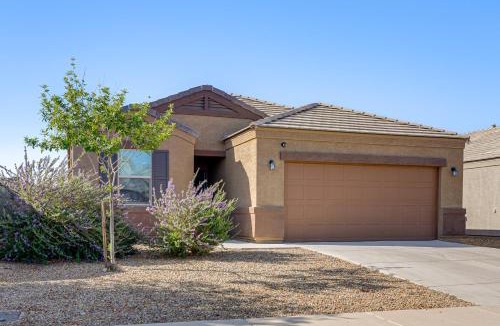 Tartesso House | Fenced Yard + Outdoor Games: Buckeye Home!