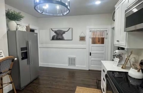 Ferndale House | Ferndale Farmhouse Retreat