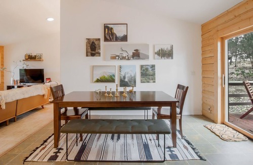 Mariposa Cabin | Find Your Zen | Rustic-Chic Cabin