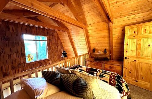 Meadow View Heights House | Fireside Cottage at Duck Creek Village