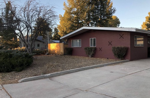 Cherry Hill House | Flagstaff Hide-a-Way! Walk to downtown!