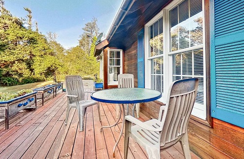 Cleone Cabin | Fort Bragg Cottage - Walk to the Beach & Bluffs