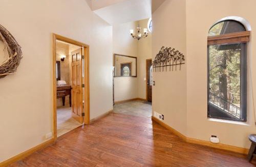 Evergreen Estates House | Four happy bears estate #1277