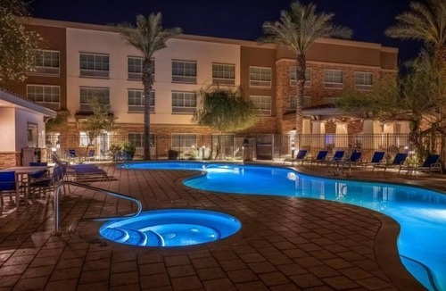 Gilbert Apartment | Free Breakfast. Outdoor Pool, Hot Tub, Gym. Enjoy the Best of Phoenix!