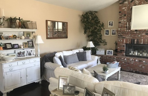 Shell Beach House | Freshly renovated Shell Beach charmer! (License No. 20538)
