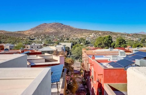 Menlo Park Apartment | Frontdesk | Beautiful 2 BR Menlo Park Apt
