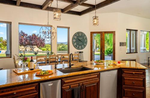 Templeton House | Frontier Resort