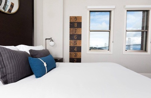 South Beach Hotel | Full Bed Stay in Historic 1926 Hotel | Free Breakfast Waterfront is Steps Away