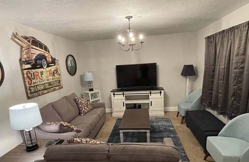 Grover Beach House | Full Private House 1/2 mile to the Beach