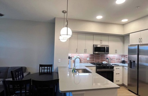 Midway District Apartment | Fully Furnished 1BR Point Loma w/Wi-Fi Parking