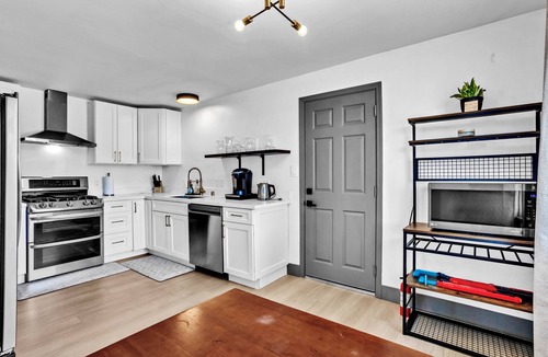 Nut Tree House | Fully Remodeled Beauty in the Heart of Vacaville w/Huge Backyard!