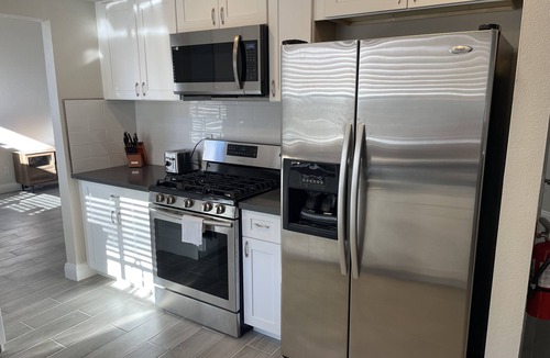 Southwestern Sacramento House | Fully remodeled spacious home