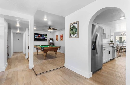 North Las Vegas House | Fun Oasis: 6BR, Hot Tub,Pool, Arcade & Park Nearby