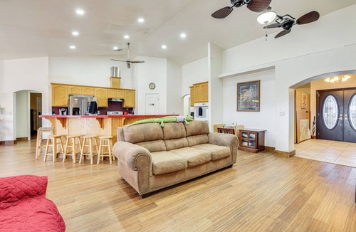 Pahrump House | Furnished Patio: Pet-Friendly Home in Pahrump!