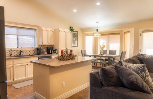 Yuma House | Game Room/Pool Cozy Home in Yuma