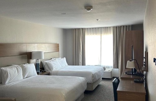 Surprise Original Townsite Hotel | Garner Hotel Phoenix Northwest - Surprise by IHG