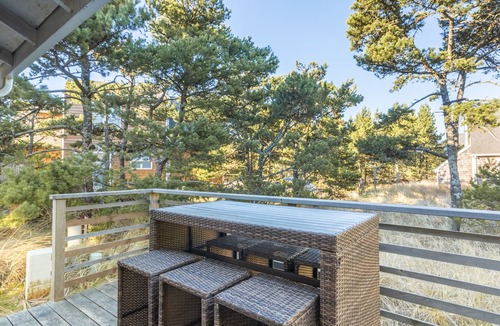 Kiwanda Shores House | Gated Community Home, short walk to the beach or enjoy the bbq on the deck