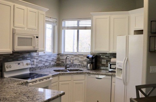 Superstition Springs Condo | Gated Newly Renovated 10 Out Of 10 Superstition Springs Condo On The 9th Teebox