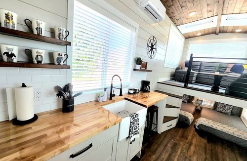 Apple Valley Cabin | Gateway to Adventure: Tiny Home Getaway Near Zion National Park in Apple Valley