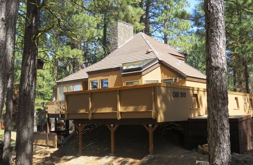Black Butte Ranch House | GH253 | Unique home on the Golf Course with breathtaking mountain views.