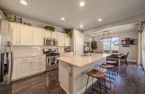 Gilbert House | Gilbert Getaway-Immaculate 3 bedroom house