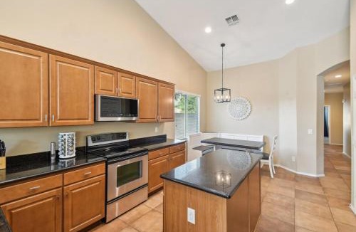 Gilbert House | Gilbert Getaway