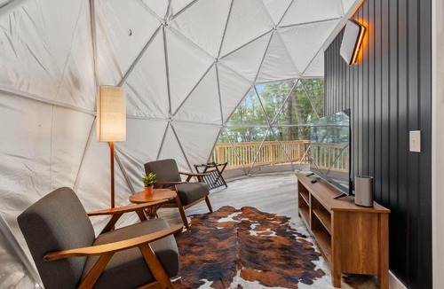 Capon Bridge House | Glamping dome w hot tub & mountain views