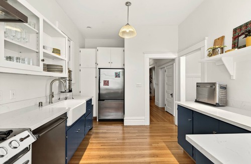 Glen Park House | Glenn Park Retreat near BART & Cafés