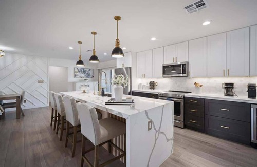 Scottsdale Country Acres House | Glimmer-Sparkling Pool & Mini Golf-Near Old Town