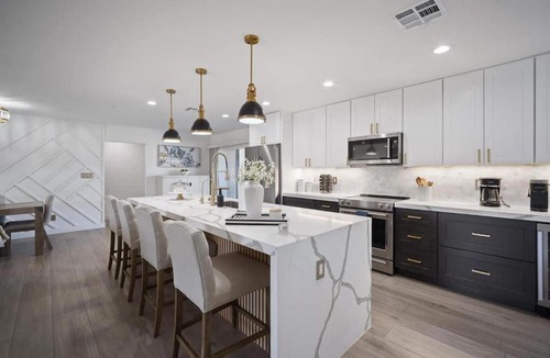 Scottsdale Country Acres House | Glimmer-Sparkling Pool & Mini Golf-Near Old Town