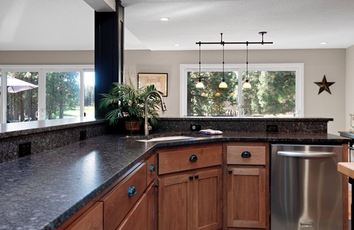 Black Butte Ranch House | GM276 | Lovely Executive home with views of Glaze Meadow's 10th Fairway!