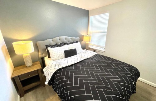 Sunset District Apartment | Golden Gate Park Sweet Home-2 bedrooms
