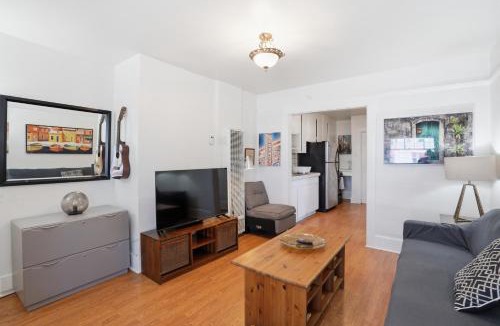 Golden Hill Apartment | Golden Hill 1 bedrooms
