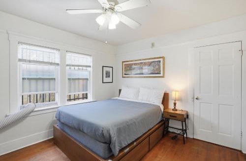 Golden Hill Apartment | Golden Hill 1 bedrooms