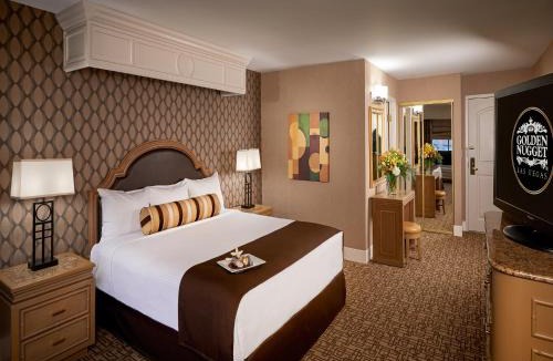 Downtown Las Vegas Resort | Golden Nugget Hotel & Casino Las Vegas