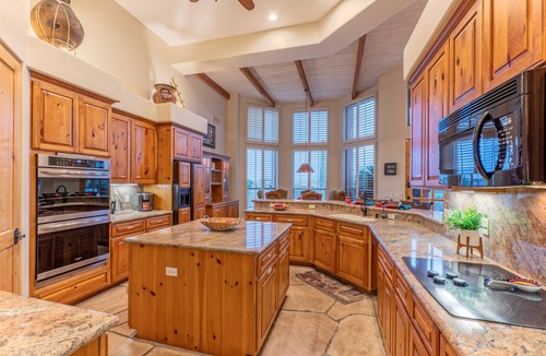 Las Sendas House | Golf Colony w/Golf, Mt & City Views: Salt H2O Pvt POOL, Spa, Kiva Fireplace, TVs All BRs