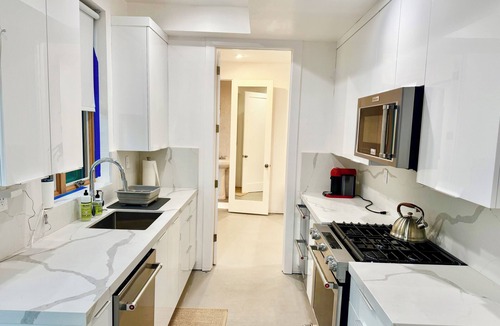 Los Altos Hills House | Gorgeous 2-bedroom/2-bath Guest House