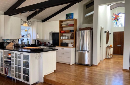 Hillcrest House | Gorgeous Chalet in historic San Diego's premier neighborhood- Mission Hills!