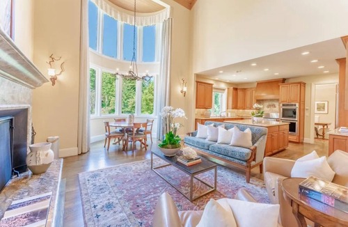 Redwood City House | Gorgeous Estate Private Retreat 5 Acres Paradise
