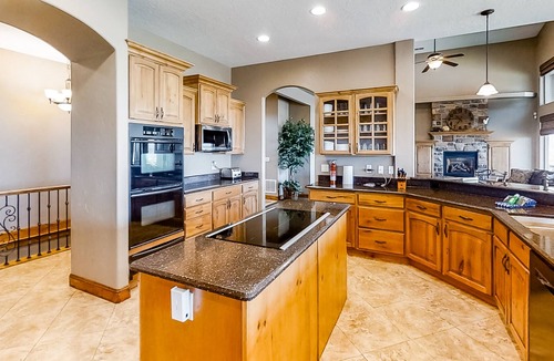 Cedar City House | Gorgeous home w/private pool & hot tub/patio/balcony/home theater - near lakes!