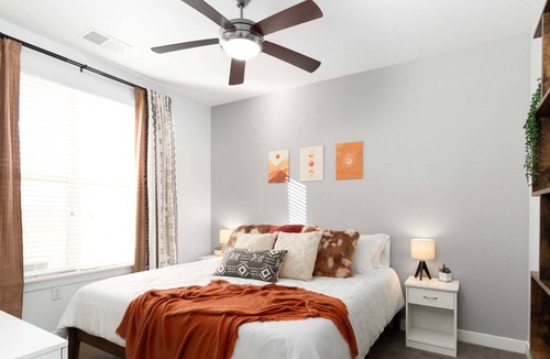 Draper Apartment | Gorgeous Luxury Apartment with Pool Hot Tub