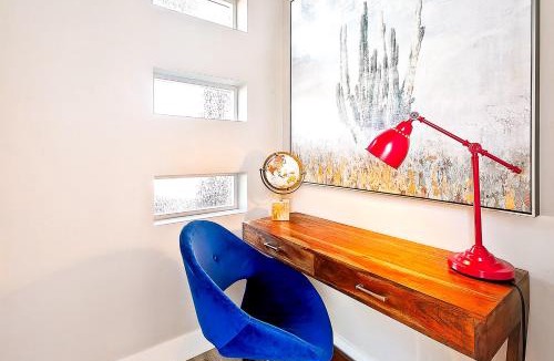 Meridian House | Gorgeous & Secluded 3BD 2BA Getaway by The Village at Meridian