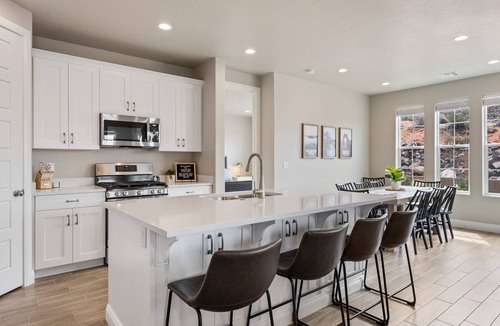 Washington House | Grand Getaway: Sleeps 20, reunion or corporate