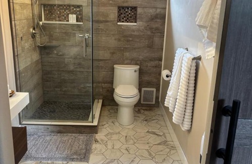 Alpine Apartment | Grand Studio with Resort Amenities